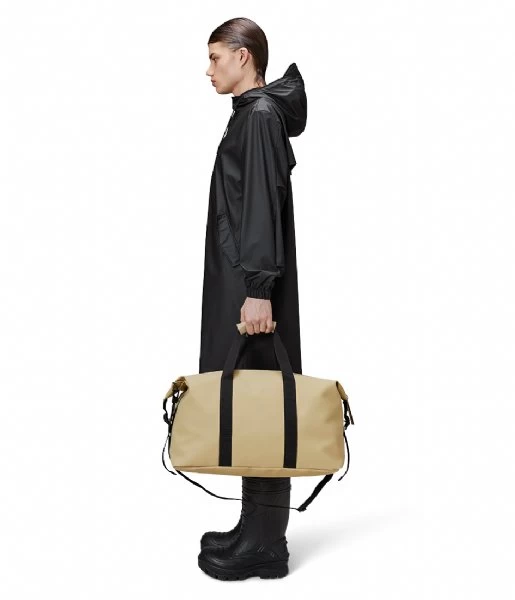 Rains Hilo Weekend Bag W3 Sand 2 Rains Hilo Weekend Bag W3 Sand - Afbeelding 2
