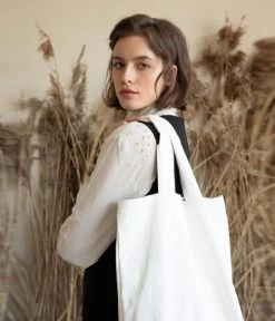 Tote Bag Tinne + Mia By Rilla Go Rilla Tyvek Off White -Mode Tas 1502099 4 600