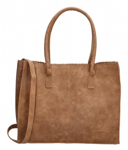 Lisa Camel 1 Lisa Camel