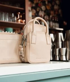 Cowboysbag Phone Bag Dunlap Sand/Brown -Mode Tas Cowboysbag 3386 phonebagDunlap sandbrown 6 600