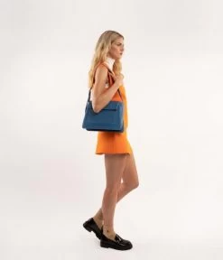 Matt & Nat Leia Vintage Shoulder Bag Chili Matte Nickel 11 Matt & Nat Leia Vintage Shoulder Bag Chili Matte Nickel -Mode Tas FW22 Vintage Leia Chili 6 600