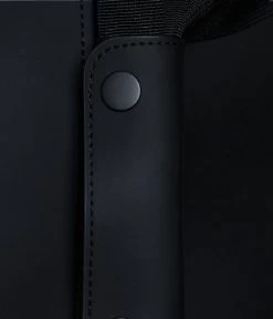 Rains Weekend Bag Large Black 8 Rains Weekend Bag Large Black -Mode Tas Rains 13230 01 5 600