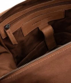 Cowboysbag Bag Lissabon 15.6 Inch X Saskia Weerstand Camel -Mode Tas cowboysbag 3239 Lissabon shoulderbag camel 5 600